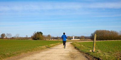 Waarom rustig trainen je sneller maakt dan altijd volgas